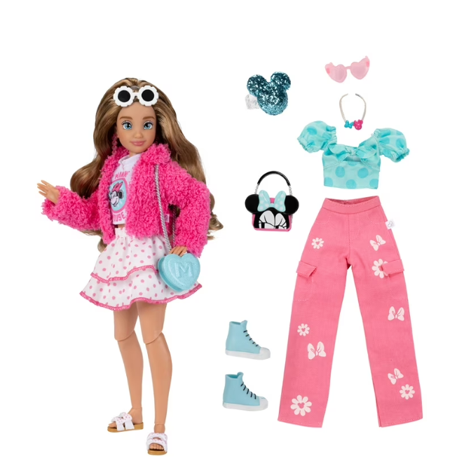 Disney ILY 4EVER Minnie 12-Inch Fashion Doll Set