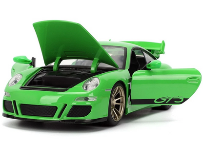 Jada Toys 2007 Porsche 911 GT3 1:24 Die-Cast Model