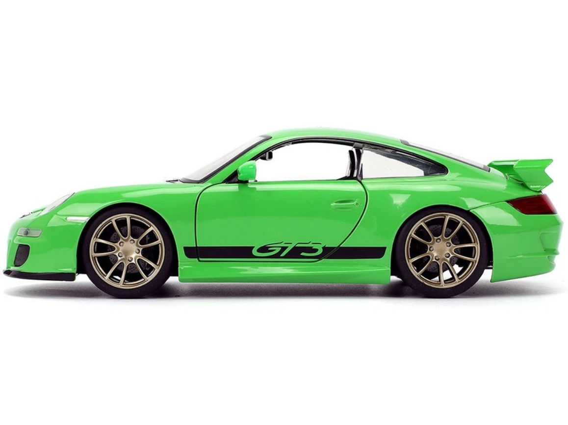 Jada Toys 2007 Porsche 911 GT3 1:24 Die-Cast Model