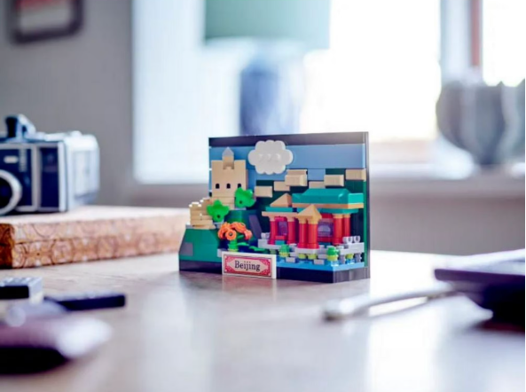 LEGO Creator Beijing Postcard