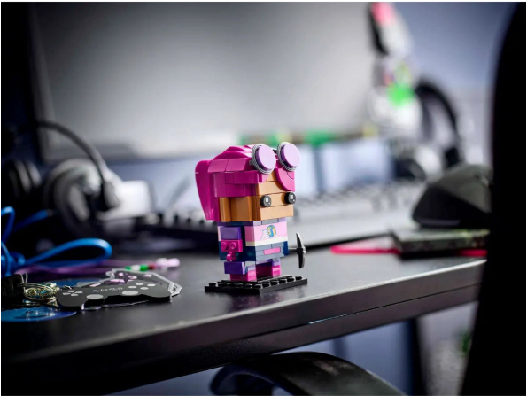 LEGO Fortnite BrickHeadz Brite Bomber