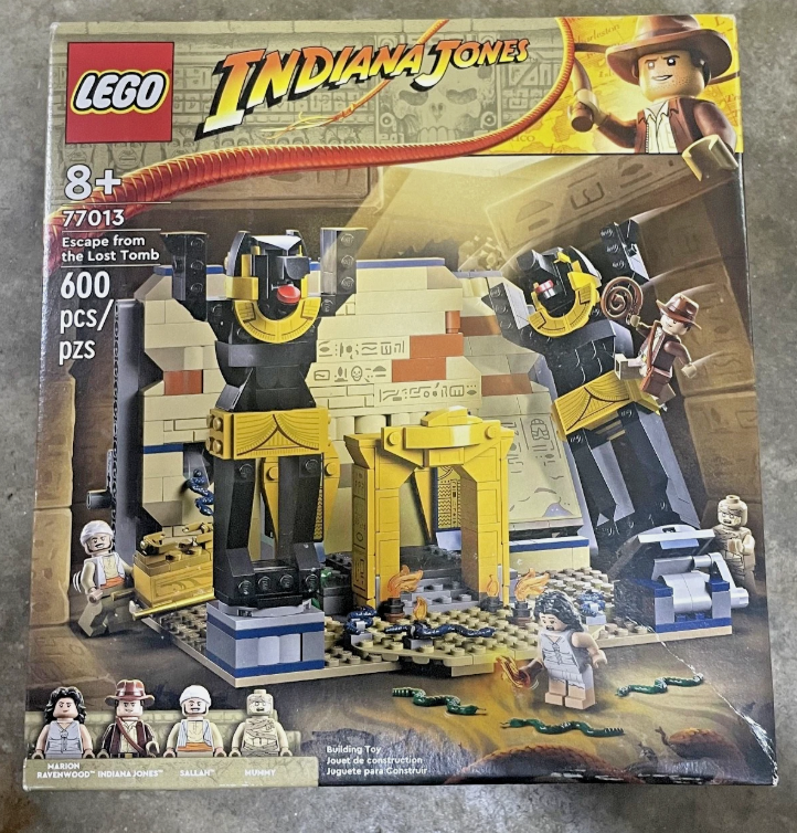 LEGO Indiana Jones Lost Tomb Escape 
