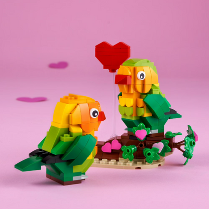 LEGO Valentine Lovebirds